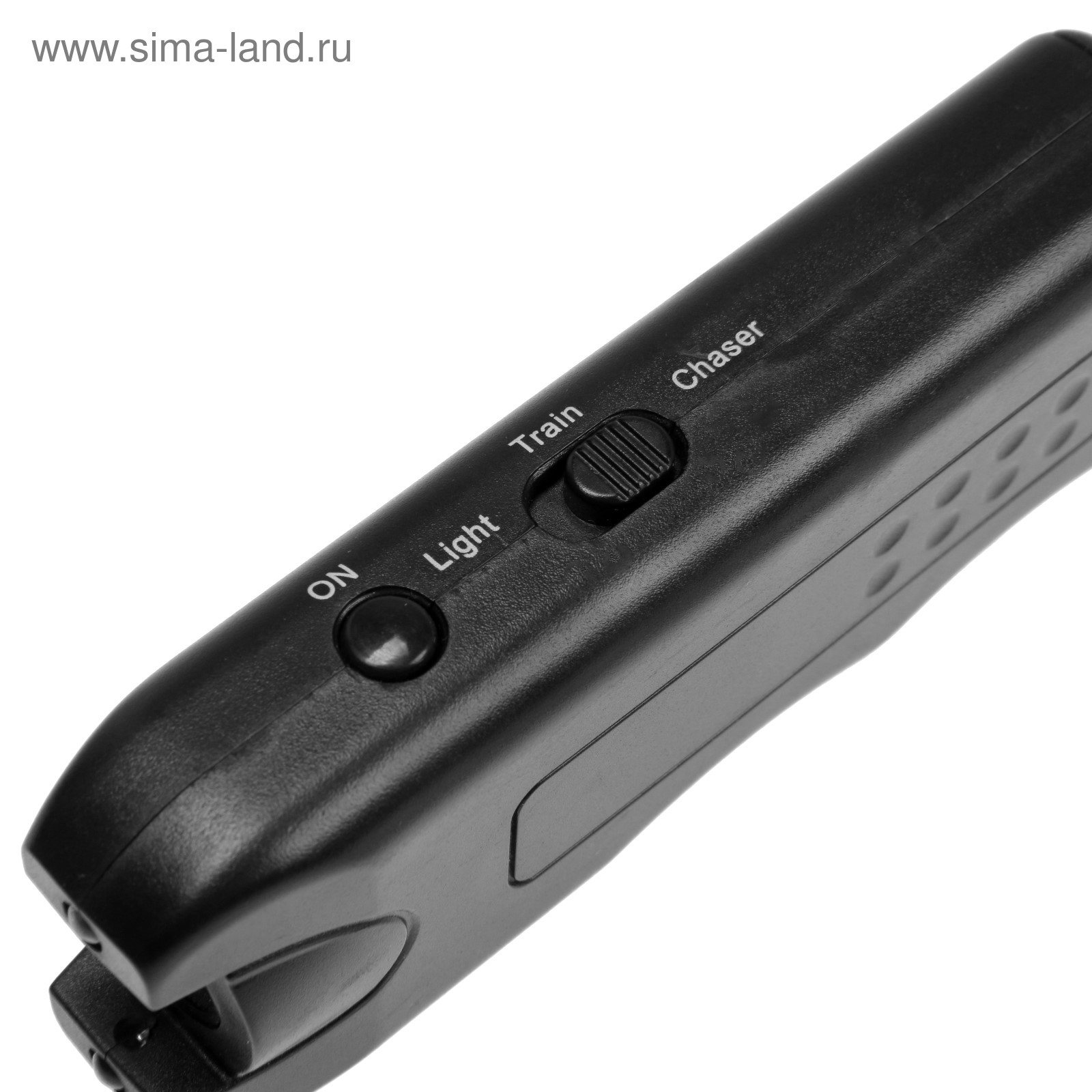 Мощный ультразвуковой отпугиватель и дрессировщик животных от Sima-Land Многофункциональный ультразвуковой прибор для дрессировки и отпугивания животных с эргономичным дизайном от Sima-Land