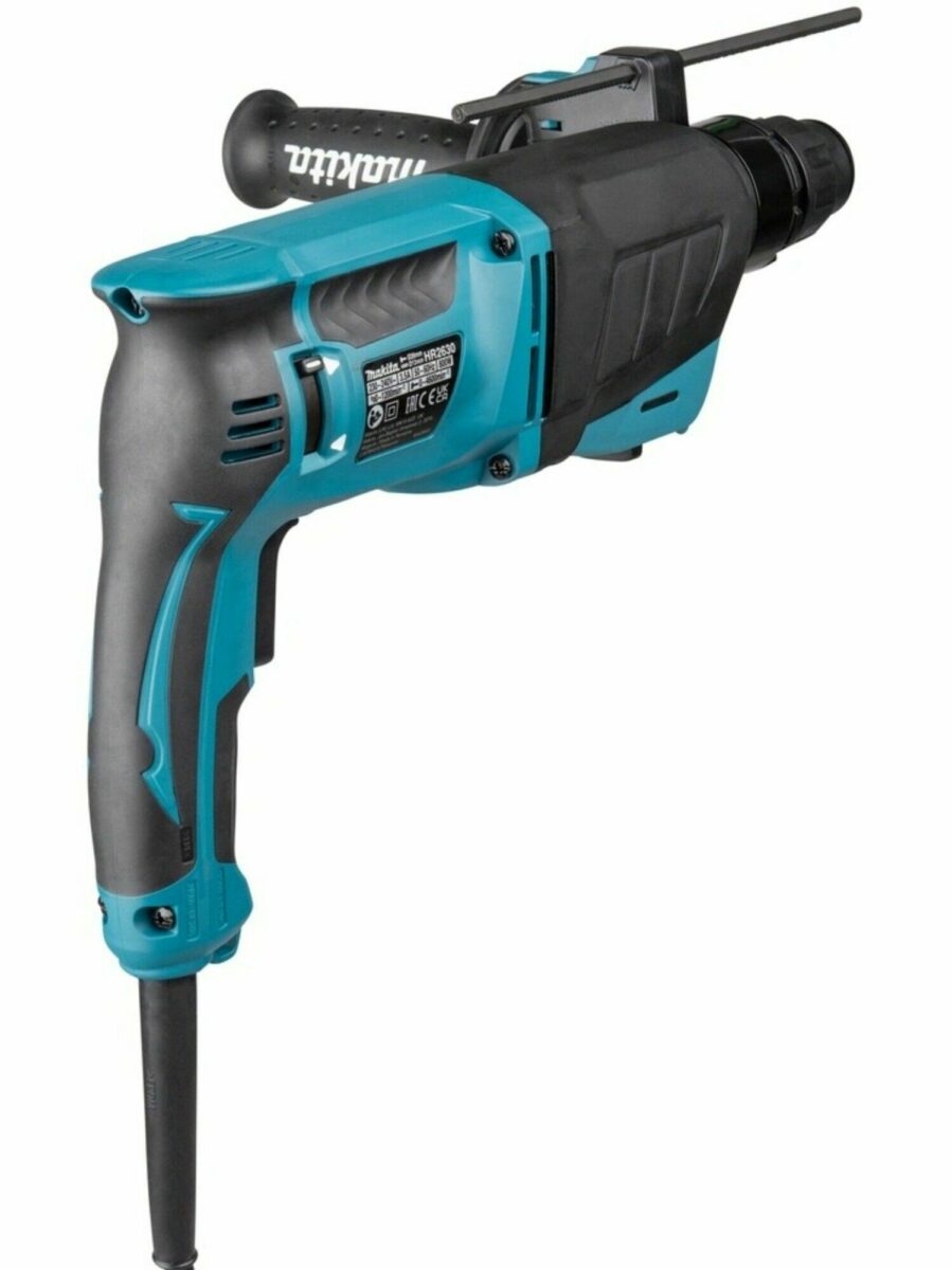 Перфоратор Makita HR2630 с удобными резиновыми ручками и эргономичным дизайном