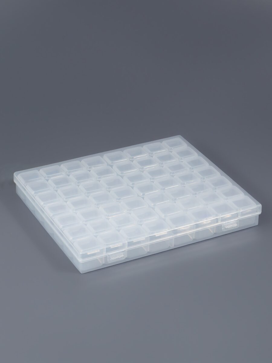 Прозрачный органайзер с крышкой на 56 ячеек для хранения мелочей Прозрачный пластиковый органайзер с крышкой и 56 ячейками для мелочей, бисера и рукоделия