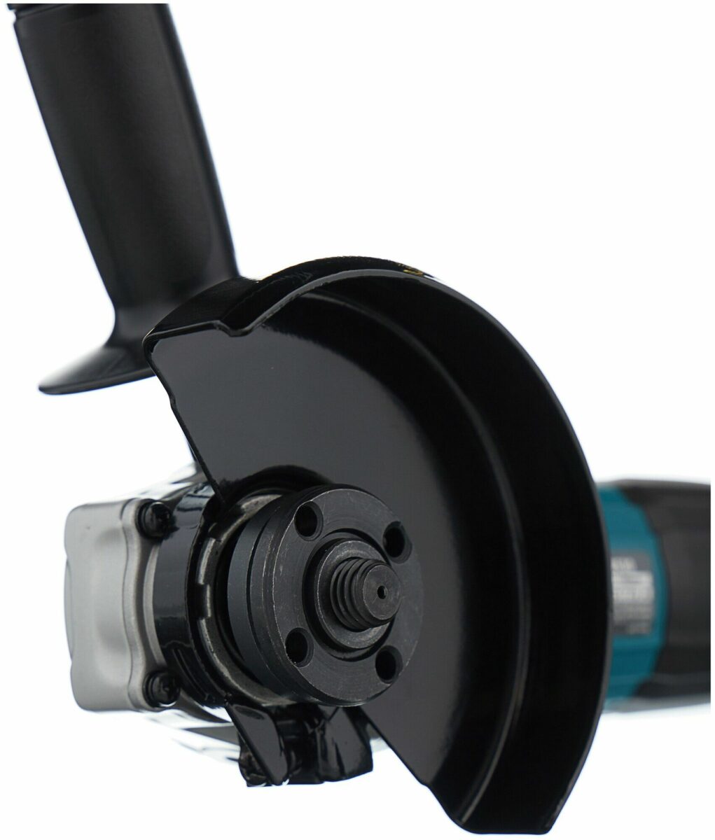 Углошлифовальный инструмент с защитным кожухом, креплением для диска и боковой ручкой