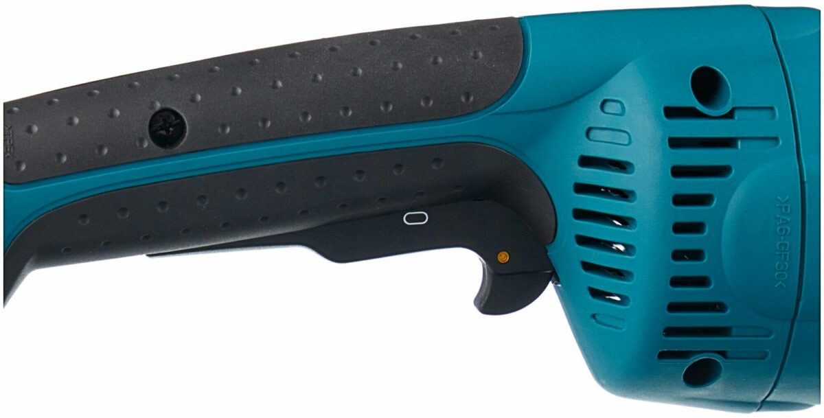 Рукоятка электрического инструмента с прорезиненным покрытием, вентиляционными отверстиями и триггером управления