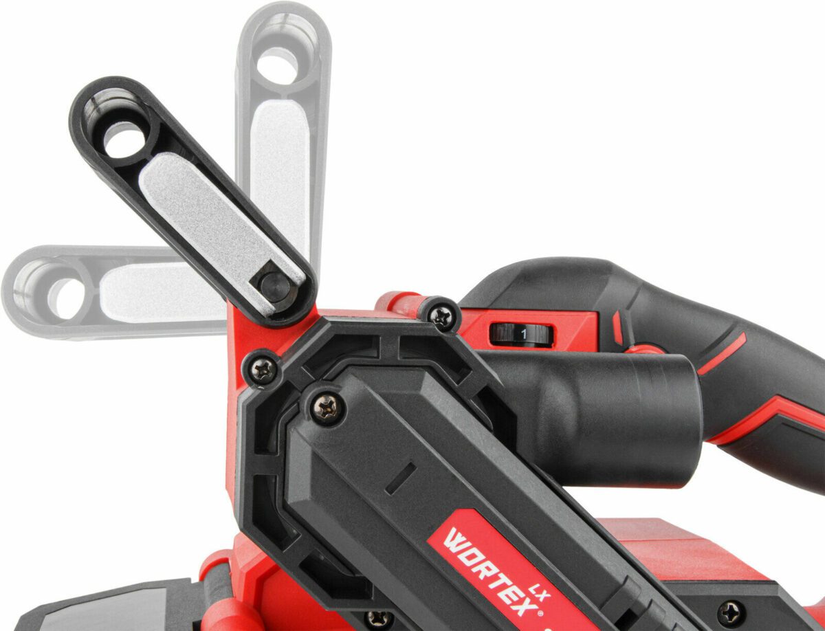 Эргономичный инструмент Wortex LX с резиновыми вставками и регулируемой рукояткой, подходящий для комфортной работы под разными углами