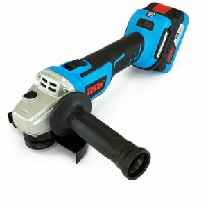 Угловая шлифовальная машинка Total 18V синего цвета с черной ручкой и индикатором заряда батареи
