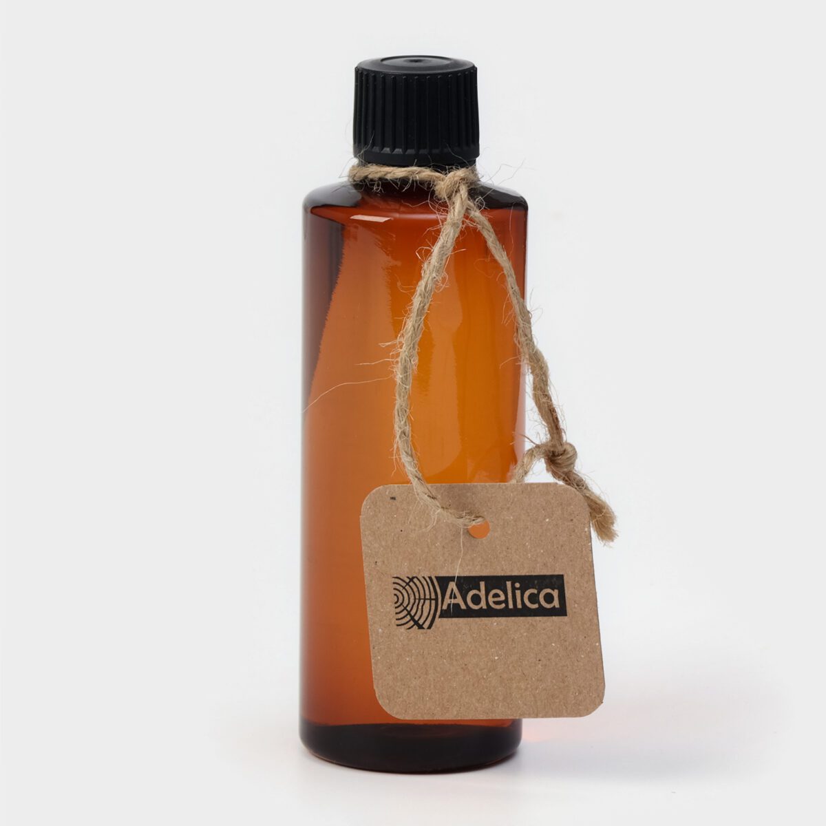 Подарочный набор посуды с бутылочкой масла в экологичном оформлении из дерева Бутылочка с маслом объемом 100 мл, входящая в подарочный набор посуды с разделочной доской и менажницей из дерева