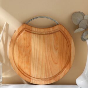 Круглая кухонная доска из березы с канавкой для жидкостей, металлической ручкой и пропиткой минеральным маслом