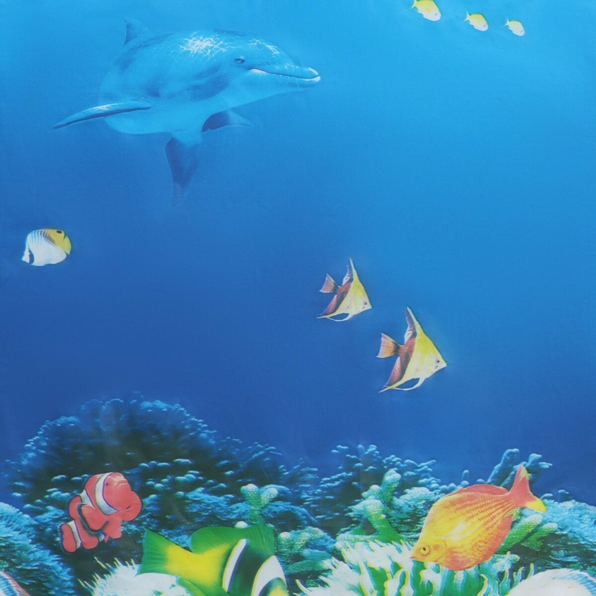 Прозрачная стильная штора для ванной 180×180 с морским дизайном из экологичного материала EVA Прозрачная шторка для ванной 180x180 с изображением морских обитателей на синем фоне, выполненная из качественного материала EVA для современного интерьера ванной комнаты