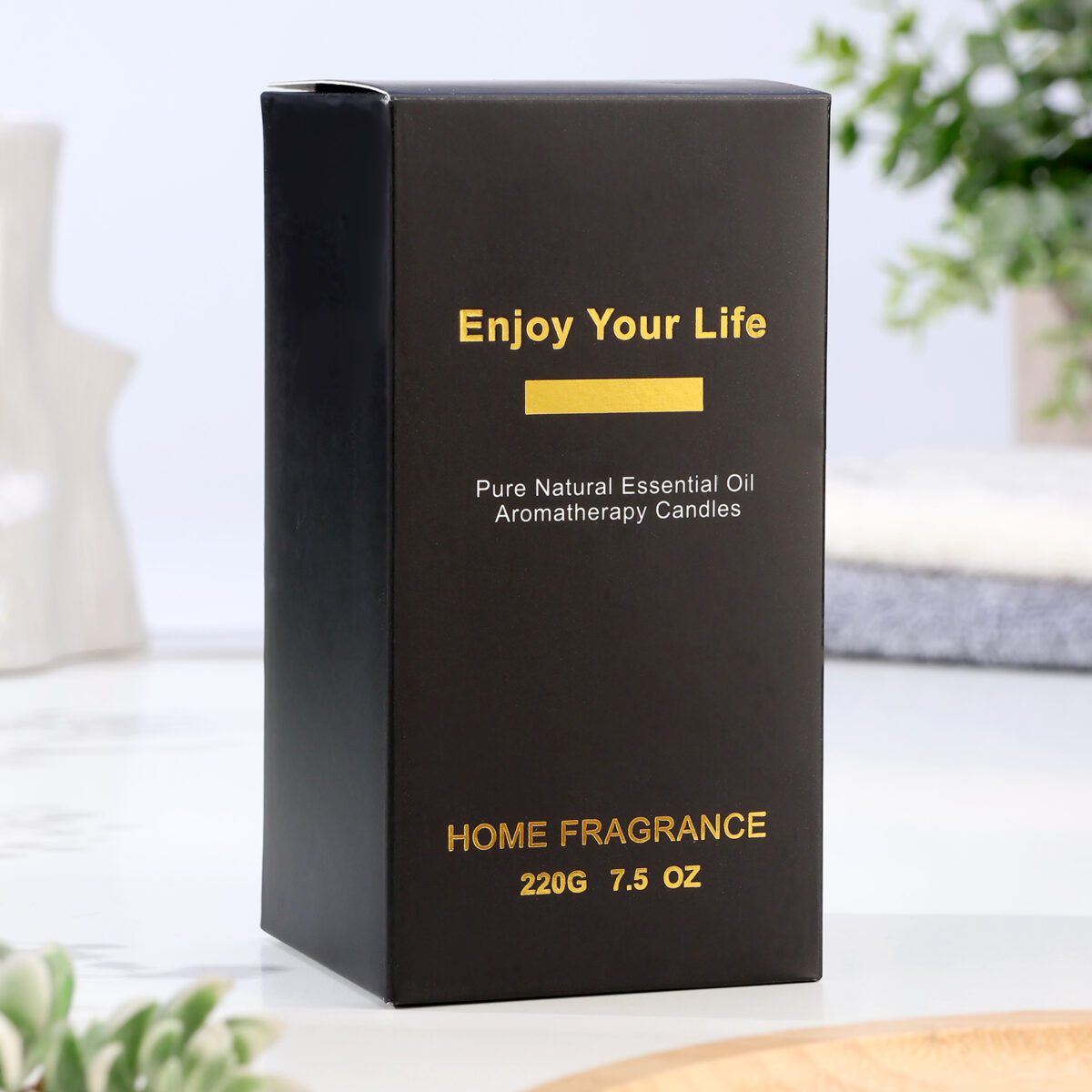 Натуральная ароматическая свеча для дома с эссенциальным маслом в элегантной упаковке, 220 г Упаковка ароматической свечи для дома с натуральным эссенциальным маслом, матовая черная банка, 220 грамм