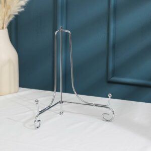 Подставка под тарелки из хромированного металла с элегантным дизайном и устойчивой конструкцией. Идеально для кухни или интерьера.